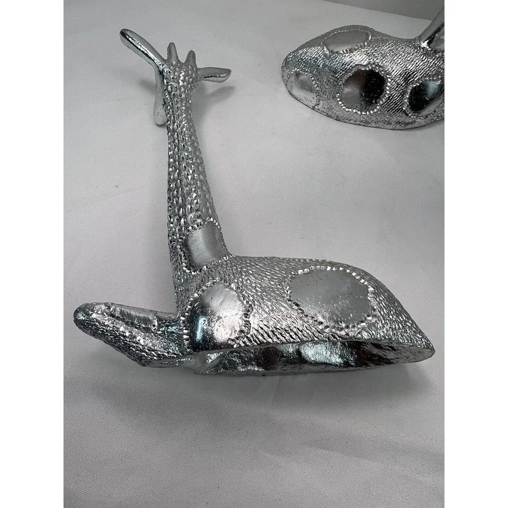 Set Of Vtg Poompuhar Indian‎ Folk Art Decorative Giraffes Silver Tone 7.5”